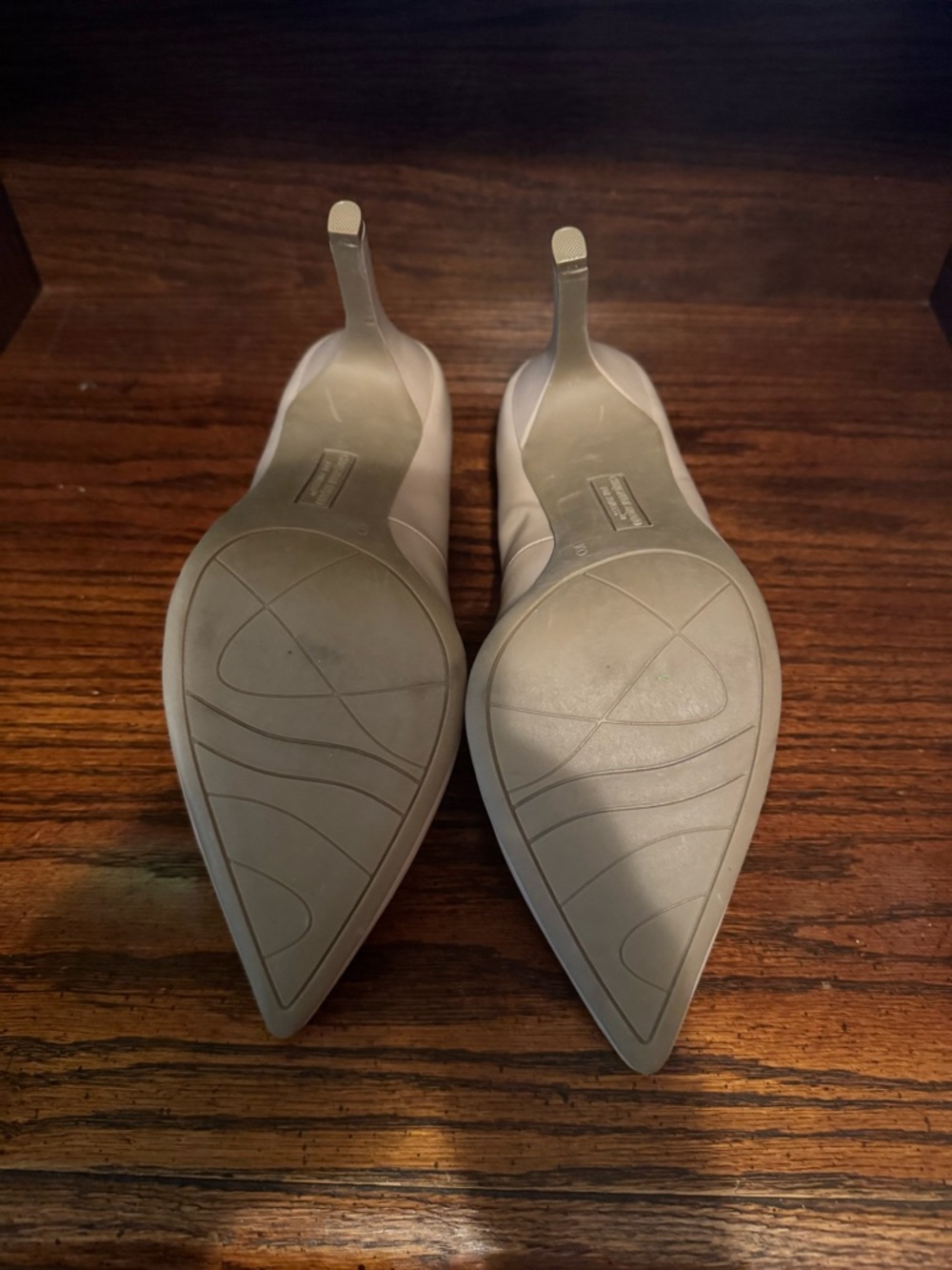 Christian Siriano Beige Pointed-Toe Pumps - Picture 3 of 4